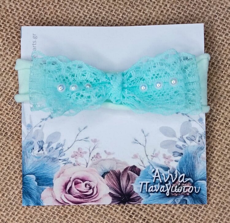 Χειροποίητη Ελαστική Κορδέλα Μαλλιών με Δαντελένιο Φιόγκο και Πέρλες σε Χρώμα Μέντας